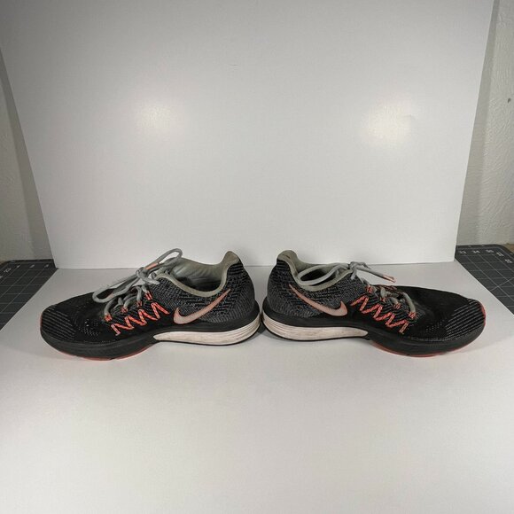 Nike Tennis Shoes Sneakers Gray and Pink Size 9 - Picture 4 of 7